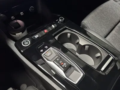 Audi Q6 e-tron – Foto 11