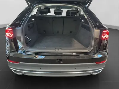 Audi Q8 – Foto 17