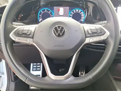 Volkswagen Golf – Foto 9