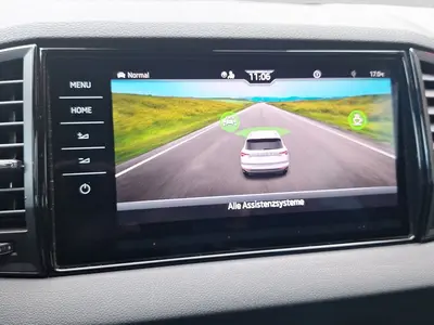Skoda Karoq – Foto 12
