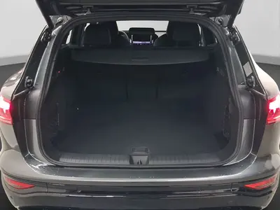 Audi Q6 e-tron – Foto 17