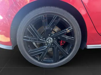 Volkswagen Golf GTI – Foto 7
