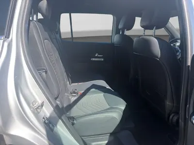 Mercedes-Benz EQB – Foto 6