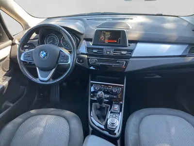 BMW 218d – Foto 5