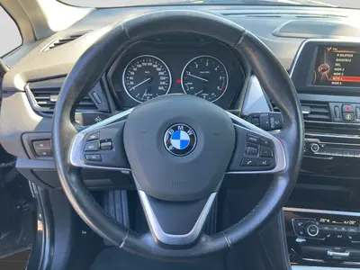BMW 218d – Foto 9