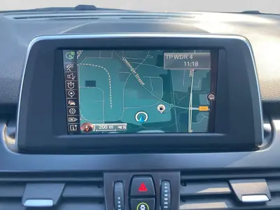 BMW 218d – Foto 14