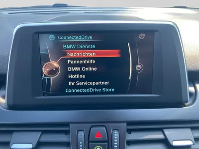 BMW 218d – Foto 16