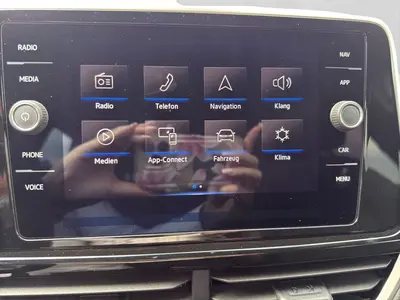 Volkswagen T-Roc – Foto 14