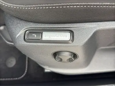 Volkswagen T-Roc – Foto 18