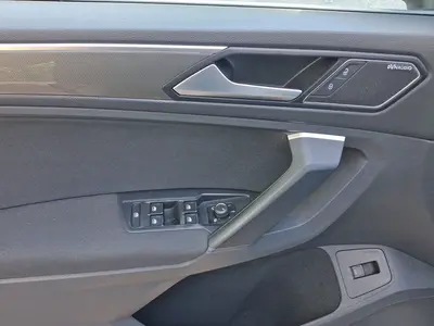 Volkswagen Tiguan – Foto 8