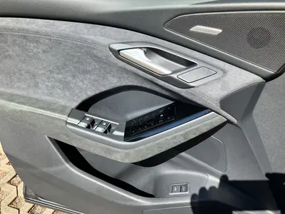 Audi Q6 e-tron – Foto 8