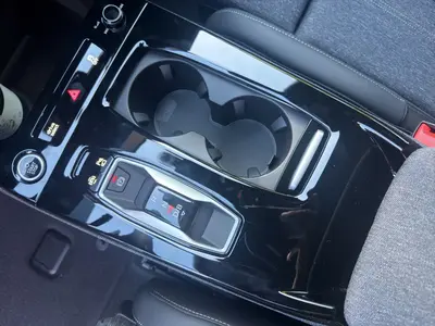 Audi Q6 e-tron – Foto 11