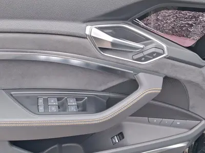 Audi e-tron Sportback – Foto 8