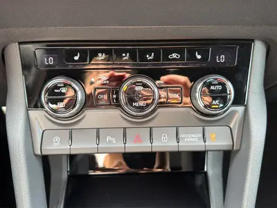 Skoda Karoq – Foto 12