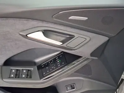 Audi Q6 e-tron – Foto 8