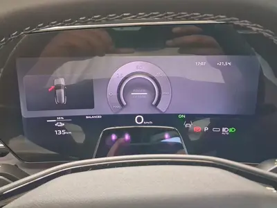 Audi Q6 e-tron – Foto 10