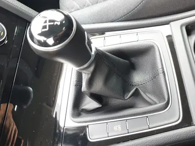 Volkswagen Golf – Foto 11