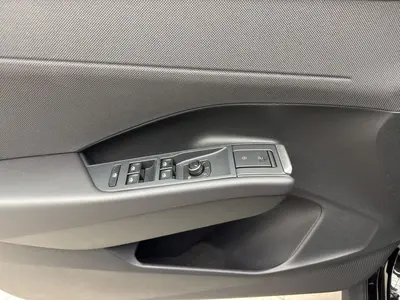 Volkswagen T-Roc – Foto 8