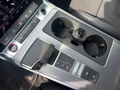 Audi S6 Avant – Foto 11