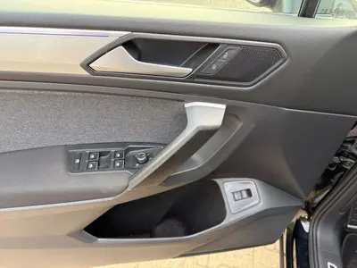 Volkswagen Tiguan Allspace – Foto 8