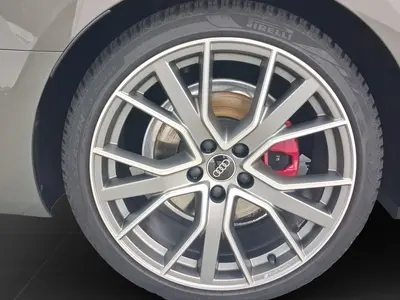 Audi A4 Avant – Foto 7
