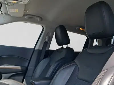 Jeep Compass – Foto 17
