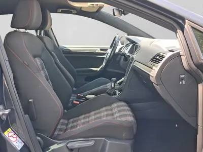 Volkswagen Golf GTI – Foto 4