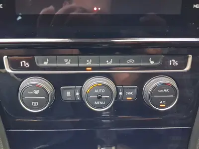 Volkswagen Golf GTI – Foto 16