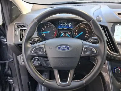 Ford Kuga – Foto 9