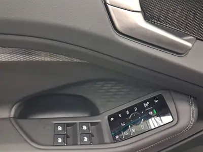 Audi A6 Avant – Foto 8