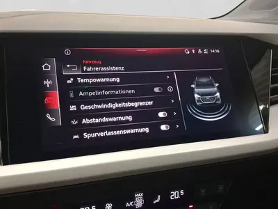 Audi Q4 e-tron – Foto 12