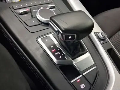 Audi A4 Avant – Foto 11