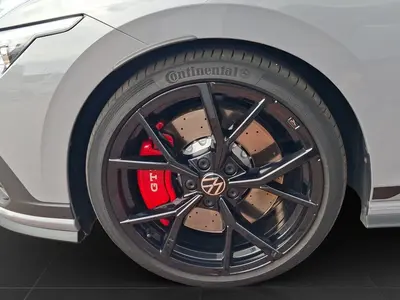 Volkswagen Golf GTI – Foto 7