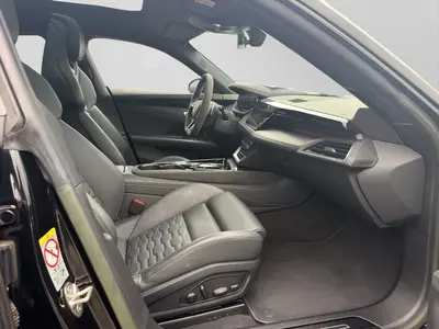 Audi RS e-tron GT – Foto 4
