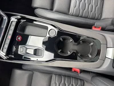 Audi RS e-tron GT – Foto 11