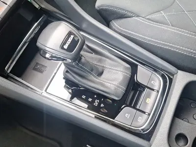 Skoda Karoq – Foto 11