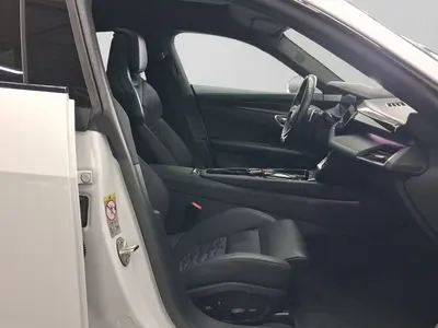 Audi e-tron GT quattro – Foto 4