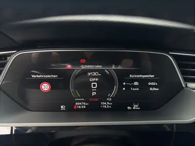 Audi e-tron – Foto 10