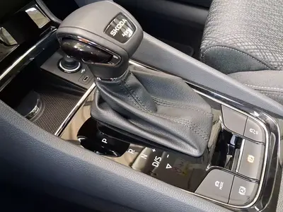Skoda Karoq – Foto 11