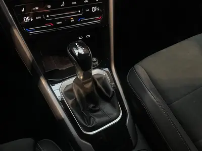Volkswagen T-Roc – Foto 11