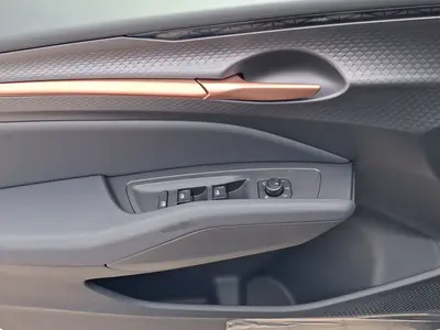 Cupra Raval – Foto 8