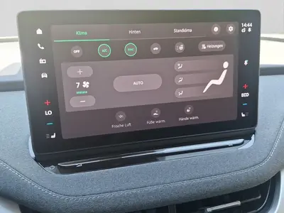 Skoda Enyaq – Foto 15