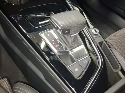 Audi A4 Avant – Foto 11
