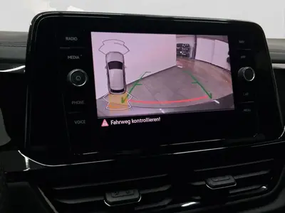 Volkswagen T-Roc – Foto 15