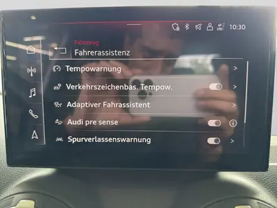 Audi Q2 – Foto 15