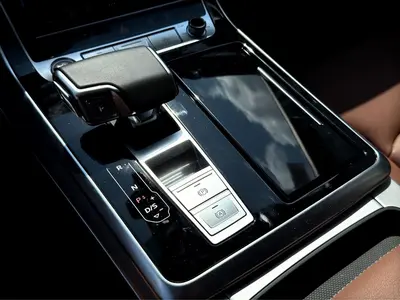 Audi Q7 TFSI e – Foto 11