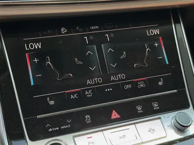 Audi Q7 TFSI e – Foto 14