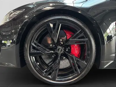 Audi RS 6 Avant – Foto 7