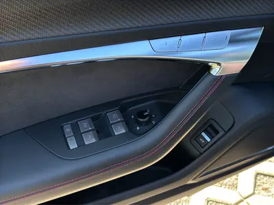 Audi RS 6 Avant – Foto 8