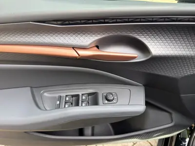 Cupra Raval – Foto 8